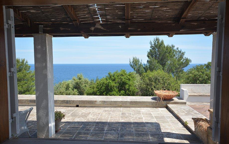 Ground floor - Dining room sea view